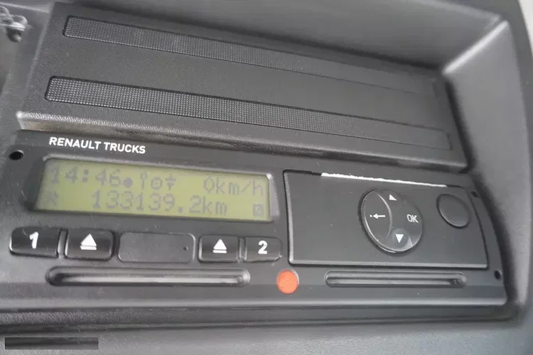 Renault D12.240 / Lamberet / Winda Dhollandia 1500 kg / 130 tys.km zdjęcie 22