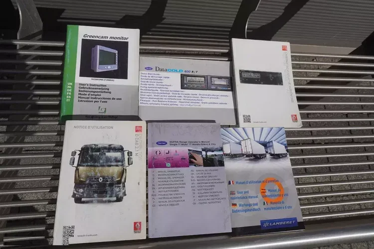 Renault D12.240 / Lamberet / Winda Dhollandia 1500 kg / 130 tys.km zdjęcie 31