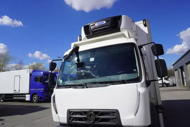 Renault D12.240 / Lamberet / Winda Dhollandia 1500 kg / 130 tys.km zdjęcie 9