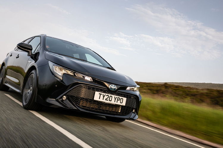 TOYOTA Corolla 1.5 Comfort zdjęcie 1