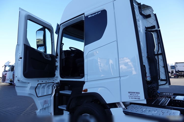 Ford F-MAX 500 / RETARDER / KLIMA POSTOJOWA / OPONY / 100 % / PO KONTRAKCIE SERWISOWYM  zdjęcie 23