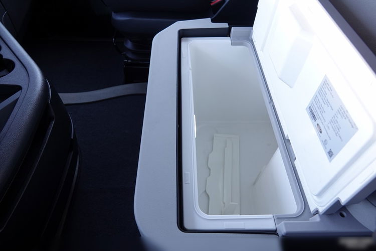 Ford F-MAX 500 / RETARDER / KLIMA POSTOJOWA / OPONY / 100 % / PO KONTRAKCIE SERWISOWYM  zdjęcie 27