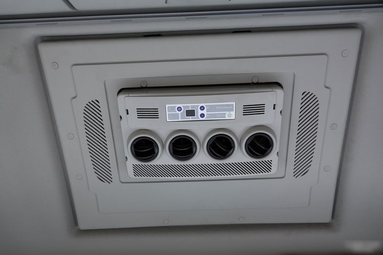 Ford F-MAX 500 / RETARDER / KLIMA POSTOJOWA / OPONY / 100 % / PO KONTRAKCIE SERWISOWYM  zdjęcie 36