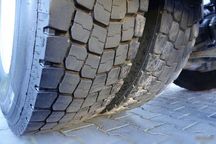Volvo FMX 420 / 13 LITROWY / NISKA KABINA / SPROWADZONY / EURO 6 zdjęcie 21