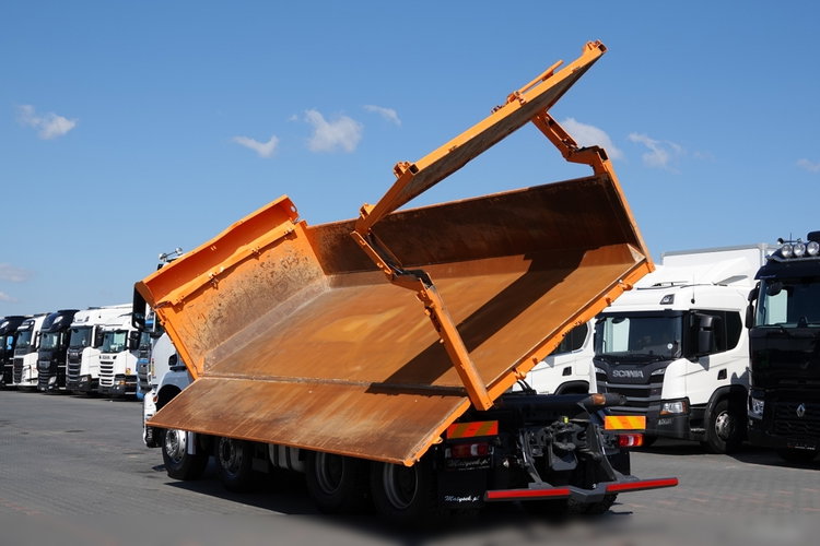 Mercedes AROCS 3243 / 8x4 / WYWROTKA + HYDROBURTA / BORDMATIC / MEILLER KIPPER / EURO 6 / OPONY 100 % zdjęcie 13