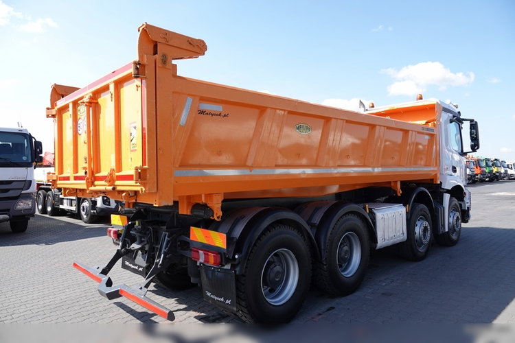 Mercedes AROCS 3243 / 8x4 / WYWROTKA + HYDROBURTA / BORDMATIC / MEILLER KIPPER / EURO 6 / OPONY 100 % zdjęcie 24