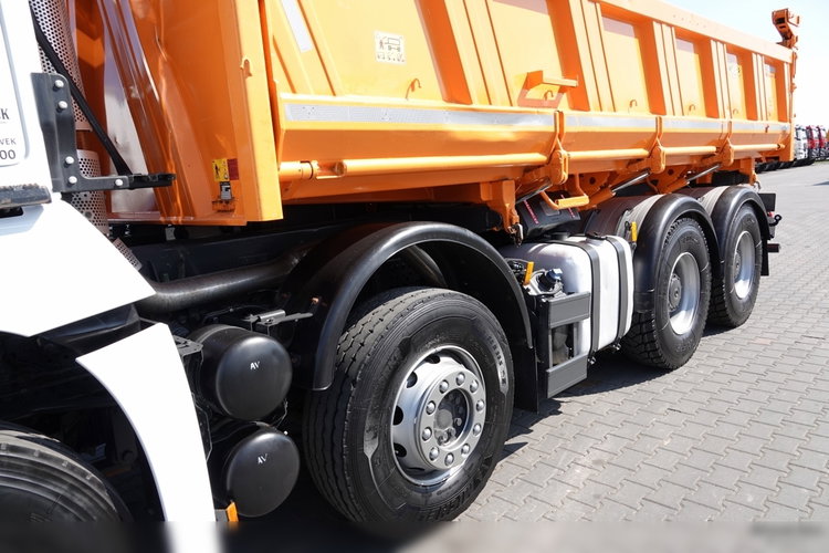 Mercedes AROCS 3243 / 8x4 / WYWROTKA + HYDROBURTA / BORDMATIC / MEILLER KIPPER / EURO 6 / OPONY 100 % zdjęcie 28