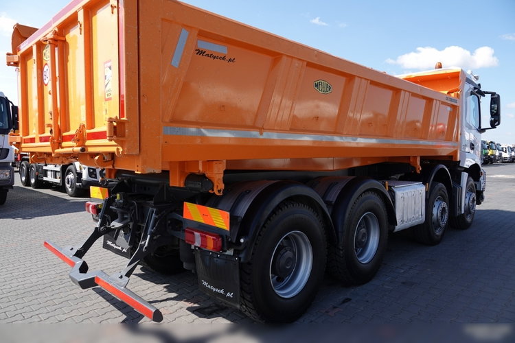 Mercedes AROCS 3243 / 8x4 / WYWROTKA + HYDROBURTA / BORDMATIC / MEILLER KIPPER / EURO 6 / OPONY 100 % zdjęcie 32