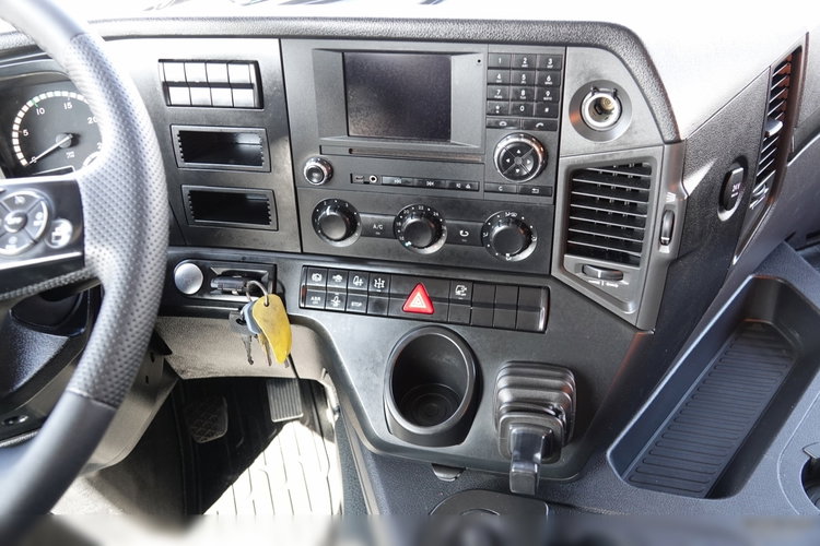 Mercedes AROCS 3243 / 8x4 / WYWROTKA + HYDROBURTA / BORDMATIC / MEILLER KIPPER / EURO 6 / OPONY 100 % zdjęcie 50