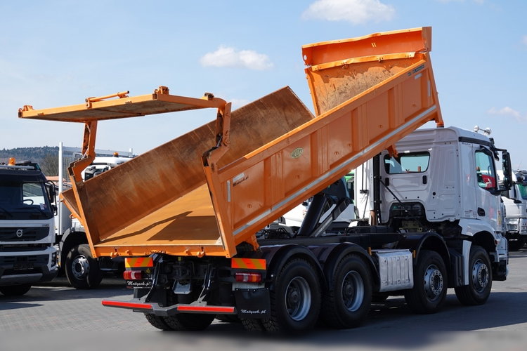 Mercedes AROCS 3243 / 8x4 / WYWROTKA + HYDROBURTA / BORDMATIC / MEILLER KIPPER / EURO 6 / OPONY 100 % zdjęcie 6