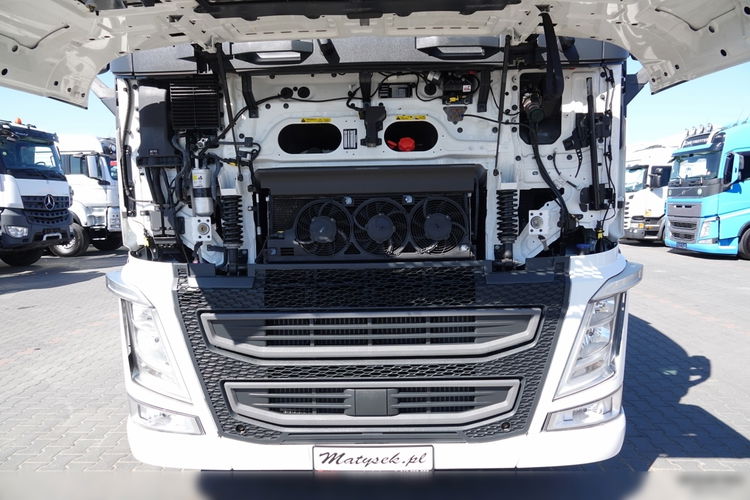 Volvo FH 420 / 4x2 / SOLÓWKA / FIRANKA 9.10 M / KLIMA POSTOJOWA / WINDA DHOLLANDIA 2000KG / PO KONTRAKCIE SERWISOWYM zdjęcie 47