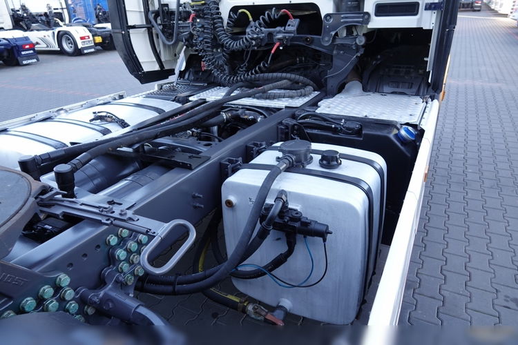 Scania R 450 / RETARDER /  HYDRAULIKA / NISKA KABINA /  ALUFELGI / OPONY 100% / PO KONTRAKCIE SERWISOWYM zdjęcie 16