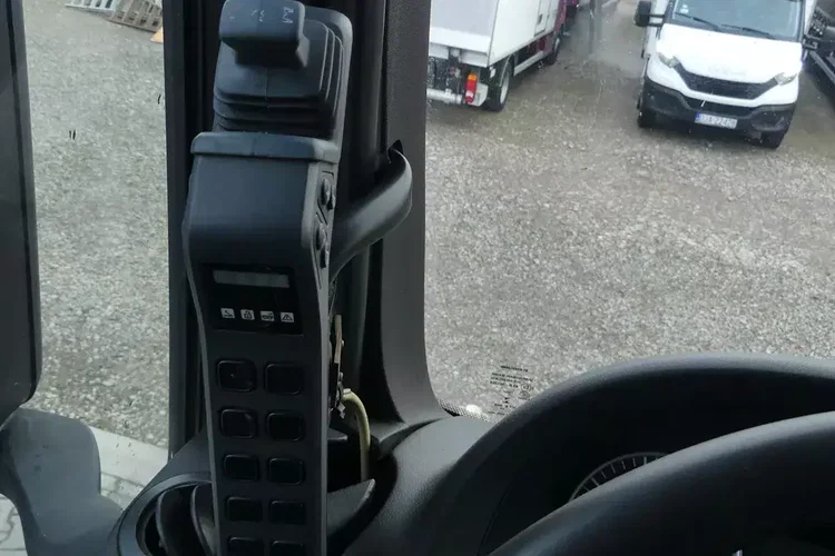 MAN TGX 26.400 / 6x2 / HAKOWIEC + PRZYCZEPA WIELTON 18T / EURO 6 / zdjęcie 35