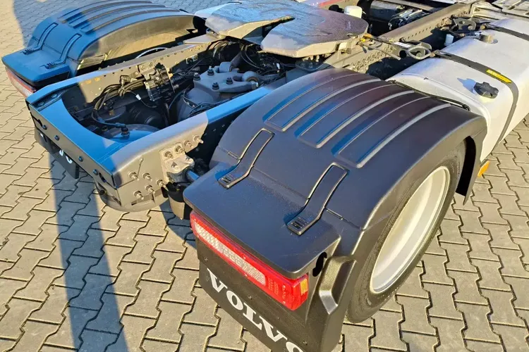 Volvo FH4 500 / AUTOMAT / LOW DECK / NA 25 LECIE / TV / zdjęcie 14
