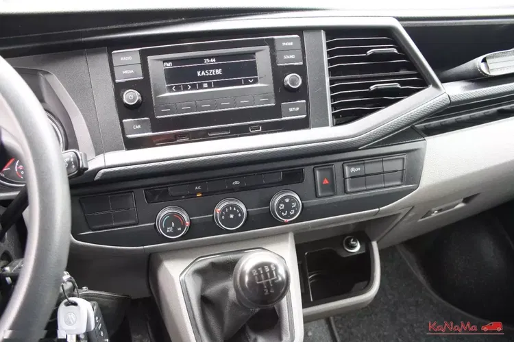 Volkswagen Transporter zdjęcie 28