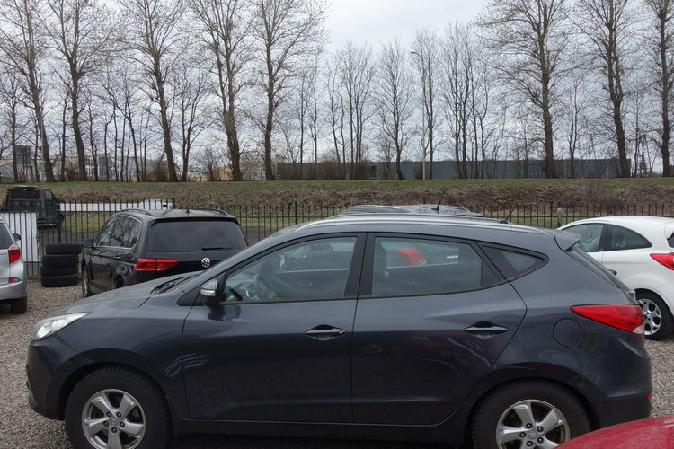Hyundai ix35 Hyundaj IX 35 2010 2.0 benzyna z gazem 163km automat pół skóry 4x4 zdjęcie 3