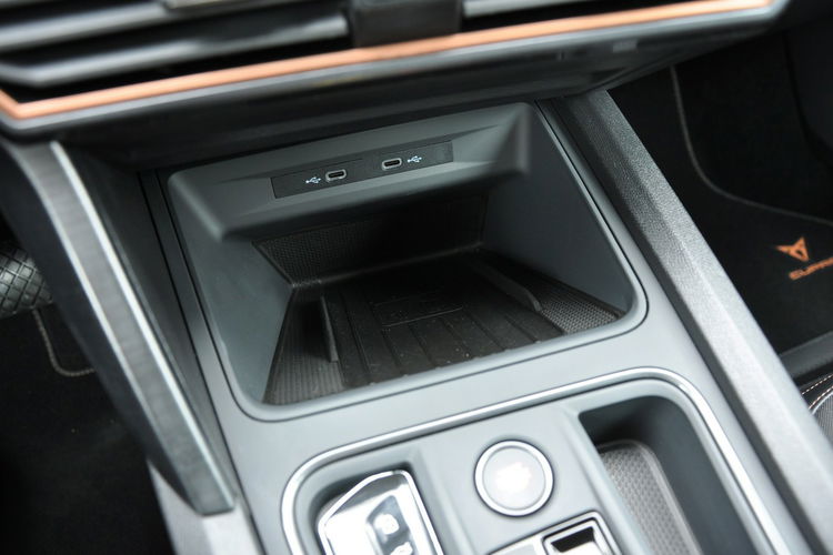 Cupra Formentor 2.0TSI 190KM 4Drive DSG Kamera Podgrz. Kier. FullLink Gwar. DealerFV zdjęcie 15