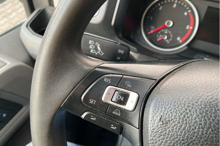 Crafter Volkswagen CRAFTER 2.0 TDi 177 / UNIKATOWY / WYSOKI KONTENER / E6 zdjęcie 20