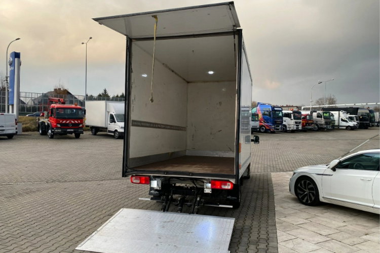 Crafter Volkswagen CRAFTER 2.0 TDi 177 / UNIKATOWY / WYSOKI KONTENER / E6 zdjęcie 27