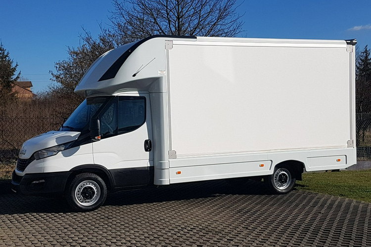Iveco Daily KONTENER NISKOPODŁOGOWY 4.43x2.23x2.42 SKLEP BAR FOODTRUCK KAMPER AC zdjęcie 2