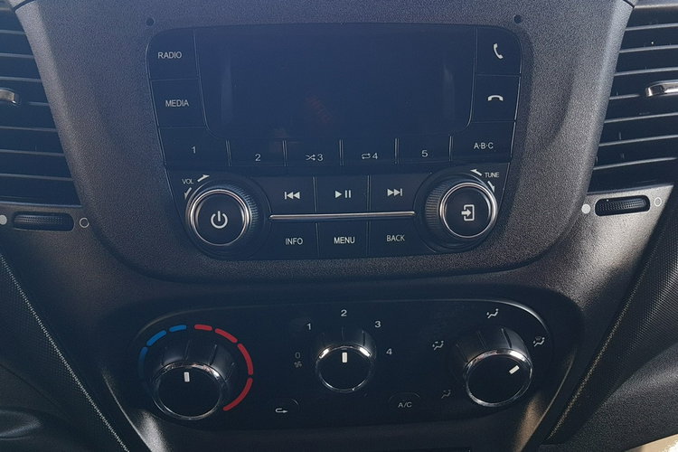 Iveco Daily KONTENER NISKOPODŁOGOWY 4.43x2.23x2.42 SKLEP BAR FOODTRUCK KAMPER AC zdjęcie 36