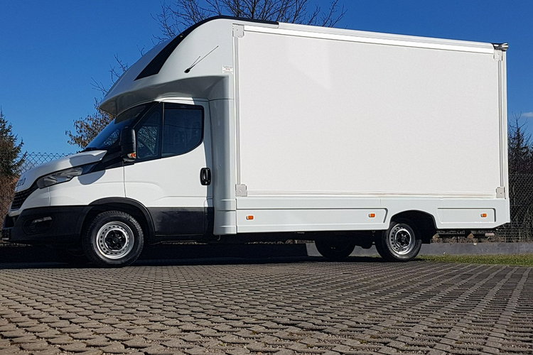 Iveco Daily KONTENER NISKOPODŁOGOWY 4.43x2.23x2.42 SKLEP BAR FOODTRUCK KAMPER AC zdjęcie 39