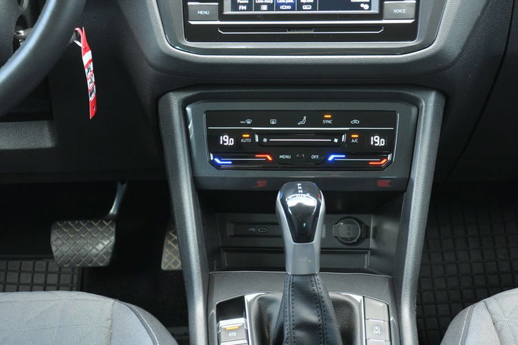 Volkswagen Tiguan 2.0TDI 150KM DSG 4Motion Life Temp.Aktywny Czujniki SalonPL 1wł zdjęcie 25