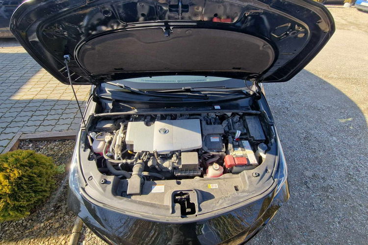 Toyota Prius 1.8 Plug-In Hybrid 32tyś.km StanB.D. zdjęcie 17
