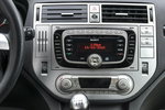 Ford Kuga 2.0_Diesel_140KM zdjęcie 19