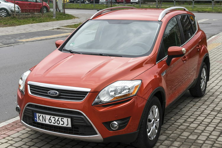 Ford Kuga 2.0_Diesel_140KM zdjęcie 4