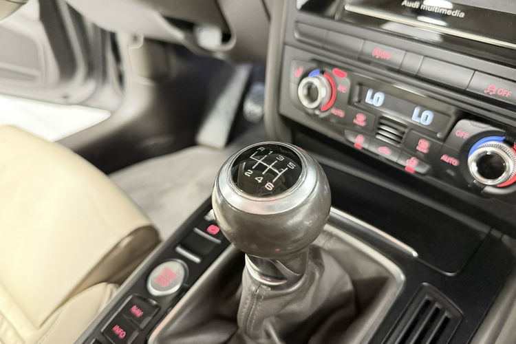Audi A5 1.8 TFSi 170PS LIFT S-LINE Navi MMI Klimatronic KeyLessG BiXenon SPORT zdjęcie 25