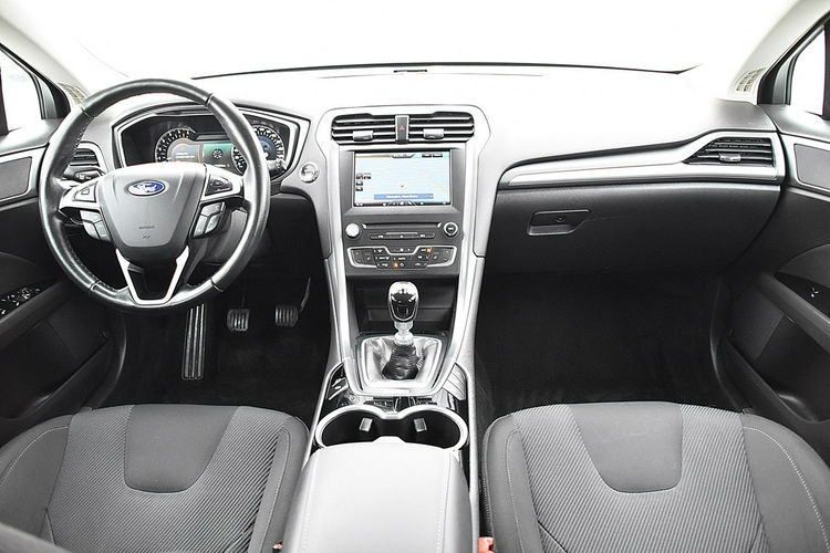 Ford Mondeo 2.0D 150km Titanium Ful-Led Navi Gwarancja zdjęcie 14