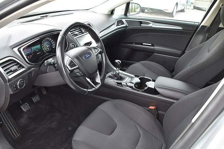 Ford Mondeo 2.0D 150km Titanium Ful-Led Navi Gwarancja zdjęcie 9