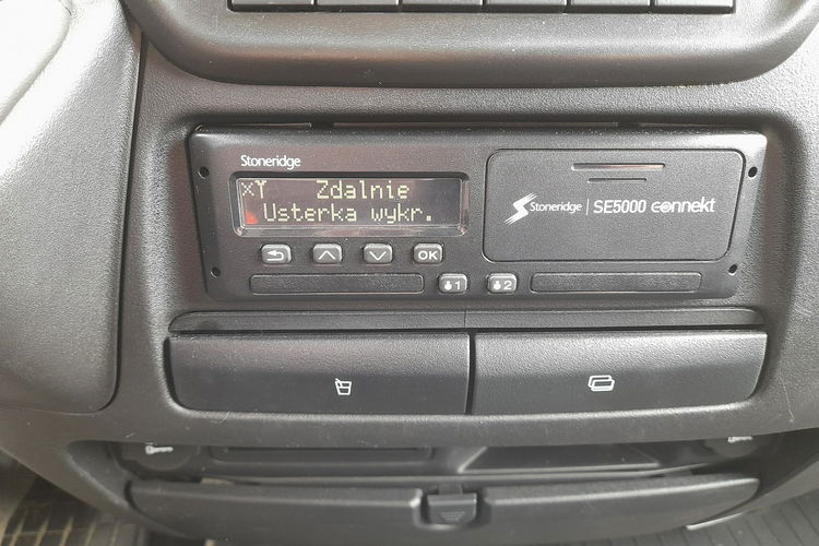 Iveco Daily 35S18 Brygadowka 7-mio os., Salon Polska, pierwszy właściciel bardzo lad zdjęcie 13