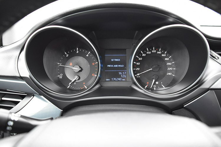 Toyota Avensis D4D Led Navi Kamera Gwarancja zdjęcie 14