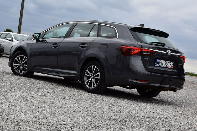 Toyota Avensis D4D Led Navi Kamera Gwarancja zdjęcie 4