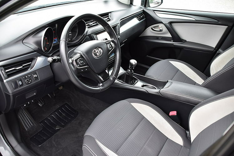 Toyota Avensis D4D Led Navi Kamera Gwarancja zdjęcie 9
