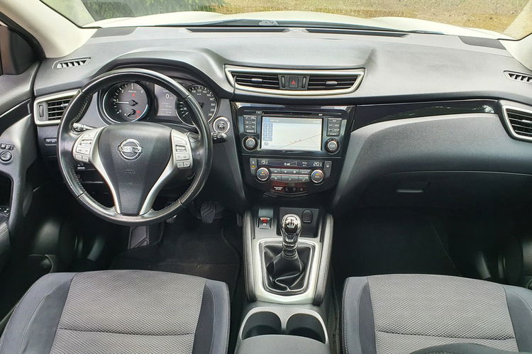 Nissan Qashqai 1.5 dCi # NAVI # Climatronic # Panorama # Kamera # Biała Perła # IGŁA zdjęcie 5