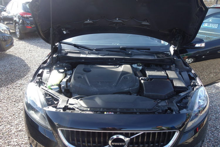 Volvo V40 zdjęcie 2