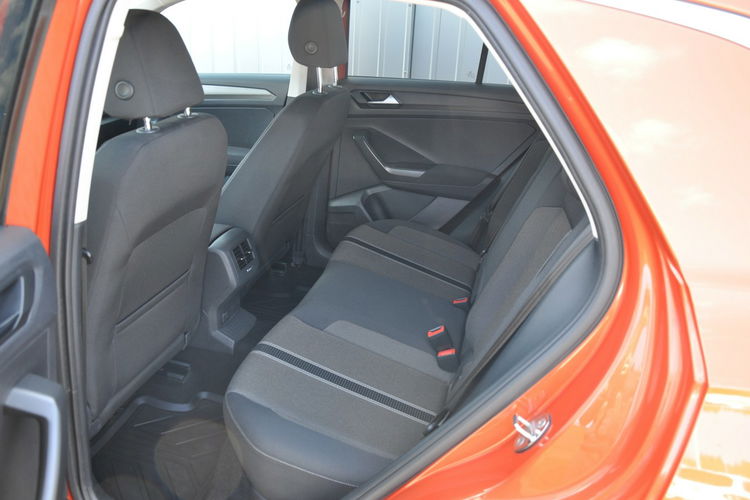 Volkswagen T-Roc 1.5TSI 150KM 6-G Advance Kamera Czujniki SalonPL 1wł Gwar.Dealer zdjęcie 23