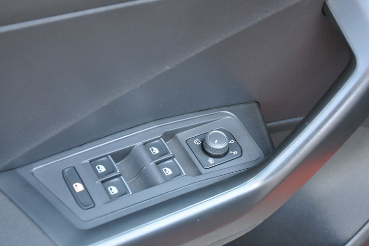Volkswagen T-Roc 1.5TSI 150KM 6-G Advance Kamera Czujniki SalonPL 1wł Gwar.Dealer zdjęcie 9