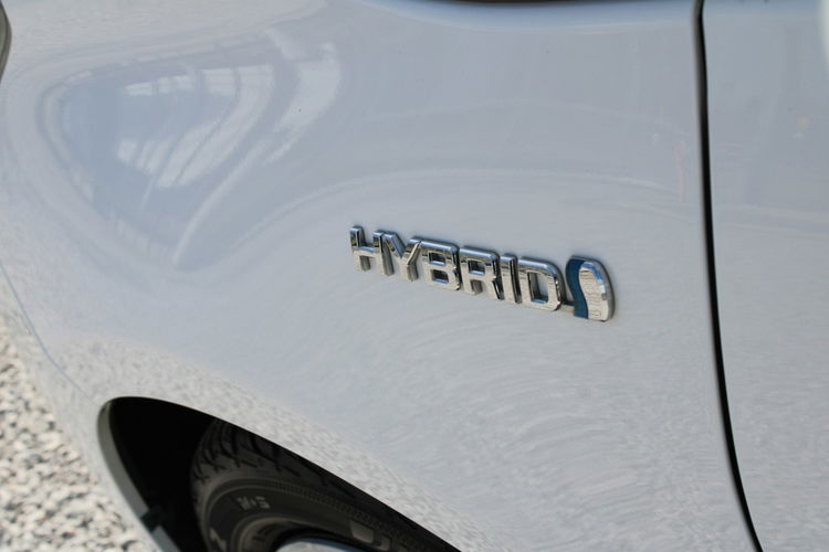 Toyota Yaris Hybrid Premium F-vat Salon Polska Gwarancja zdjęcie 9