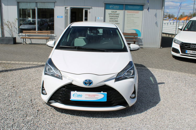 Toyota Yaris Hybrid Premium F-vat Salon Polska Gwarancja zdjęcie 2