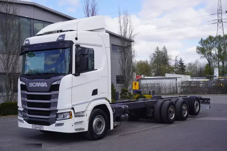 Scania R540 8×4 / oś podnoszona / kab.sypialna / rama 9.65m zdjęcie 2