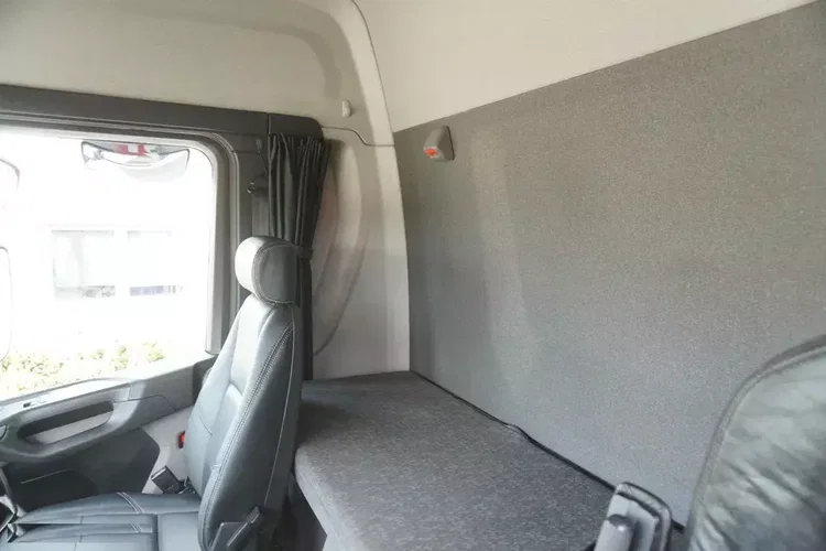 Scania R540 8×4 / oś podnoszona / kab.sypialna / rama 9.65m zdjęcie 25