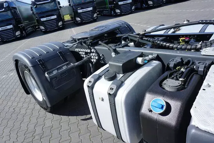 Scania R 490 / EURO 6 / HIGHLINE / HYDRAULIKA / RETARDER zdjęcie 40