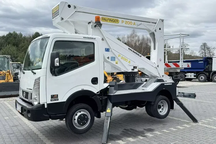 Nissan Cabstar zdjęcie 23