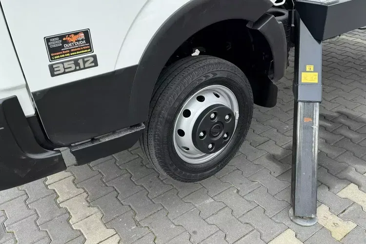 Nissan Cabstar zdjęcie 24