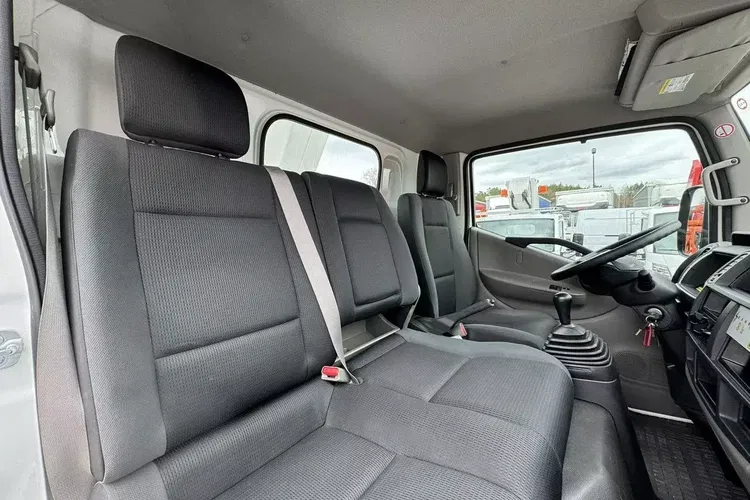 Nissan Cabstar zdjęcie 45