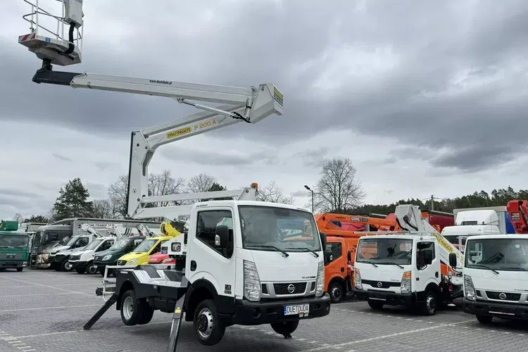 Nissan Cabstar zdjęcie 16